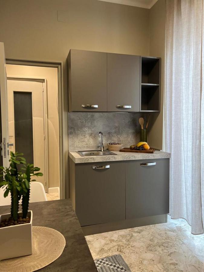 Apartamento Visconti 90 Bari Exterior foto