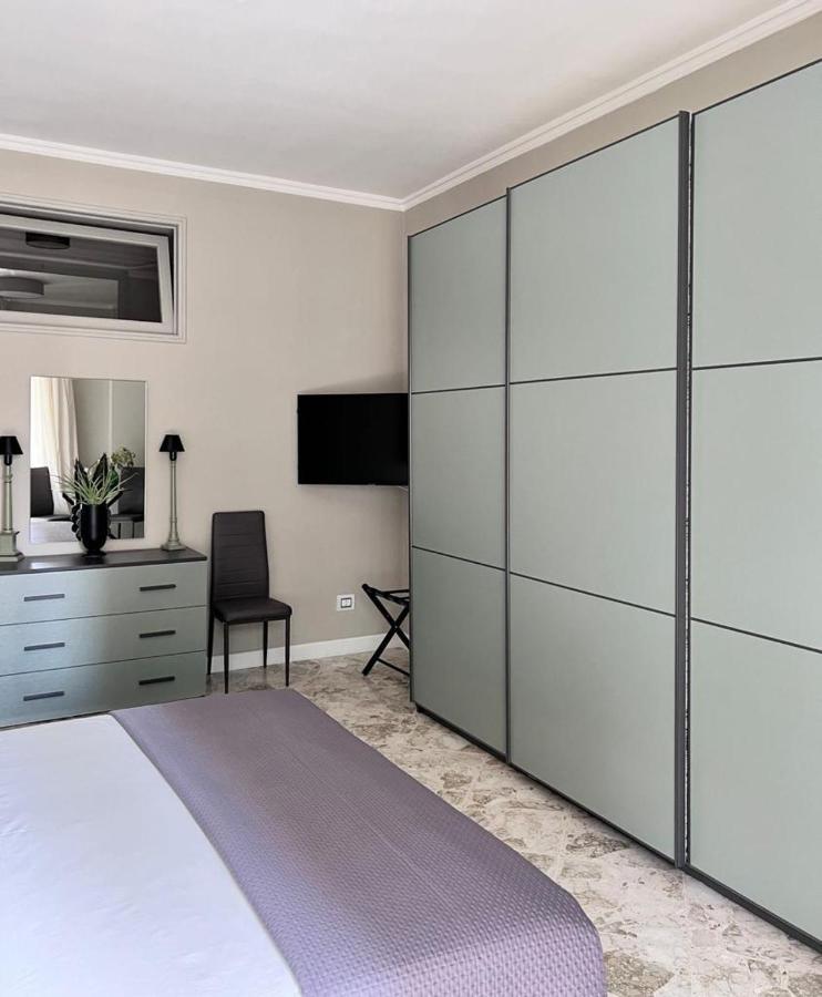 Apartamento Visconti 90 Bari Exterior foto