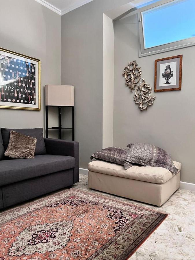 Apartamento Visconti 90 Bari Exterior foto